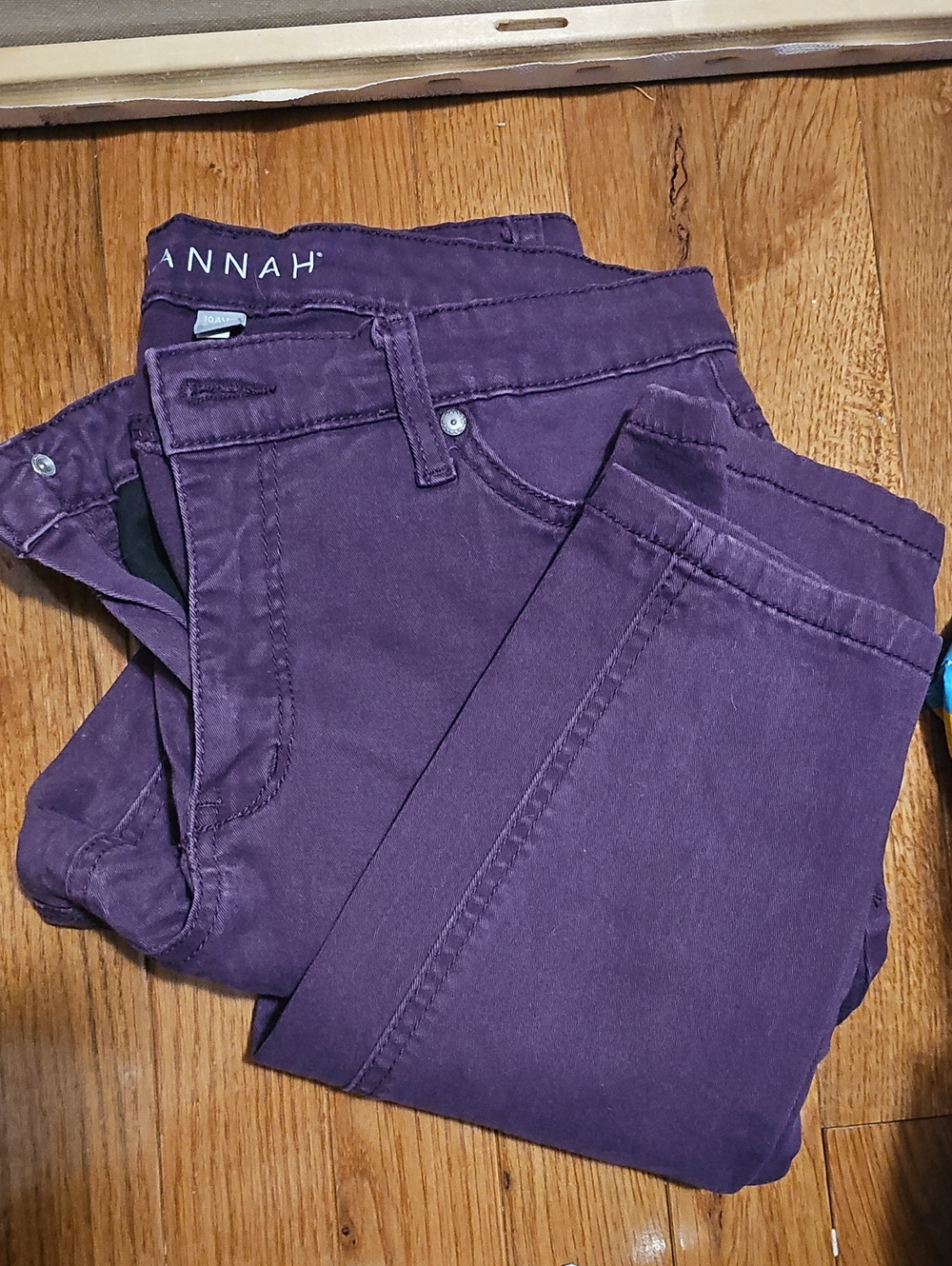 Hannah Women’s Skinny Jeans in Deep Purple